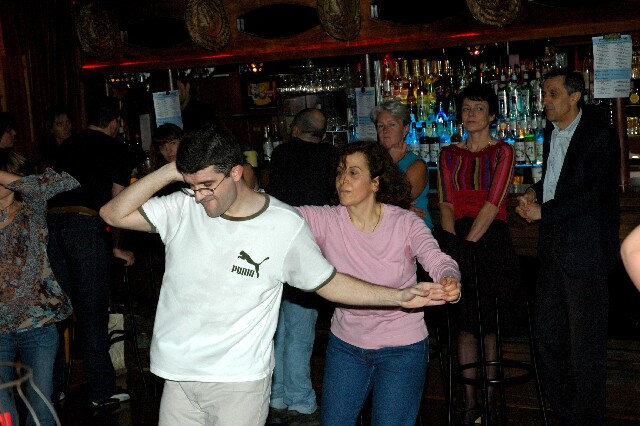 min 2006 02 19 sharkys 104